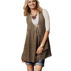 CAbi Chiffon Lagenlook Sleeveless Long vest, Tan, Size M